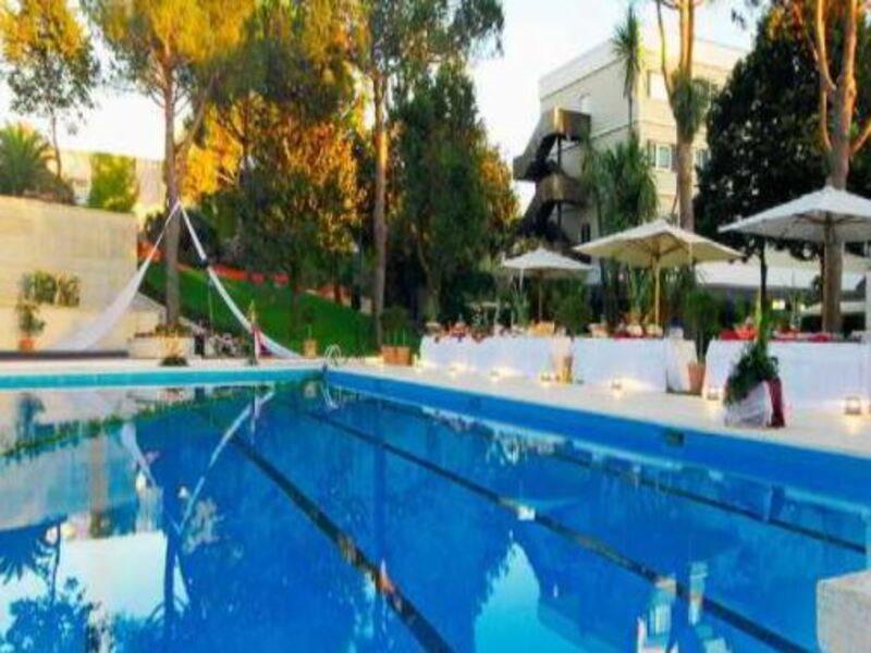 Hotel Sporting Pomezia Buitenkant foto