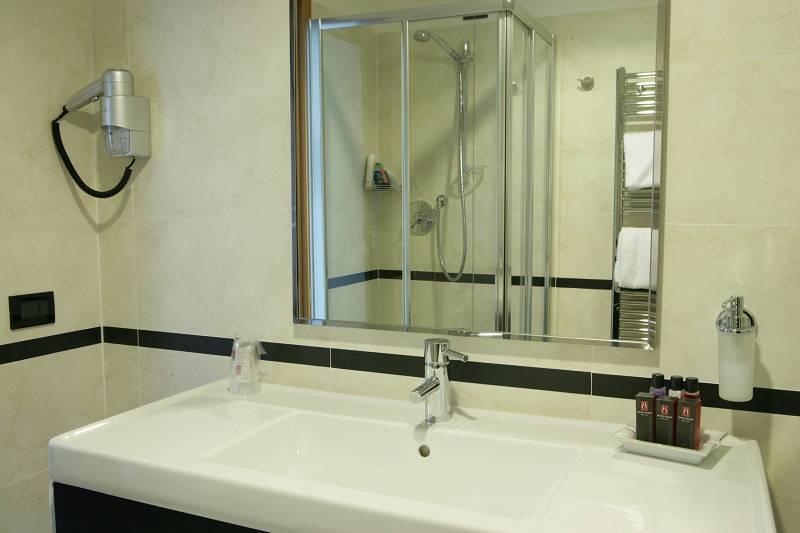 Hotel Sporting Pomezia Buitenkant foto